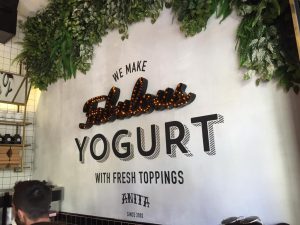 Bei Anita in Israel ist Frozen Yoghurt beliebt