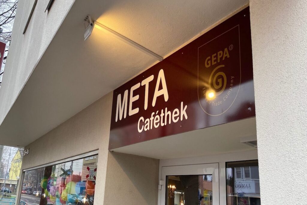 Eisverkauf in der META Caféthek