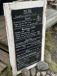 Hengifoss Wasserfall Island Foodtruck