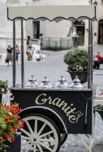 iessephoto-ice-cream-cart-7458022